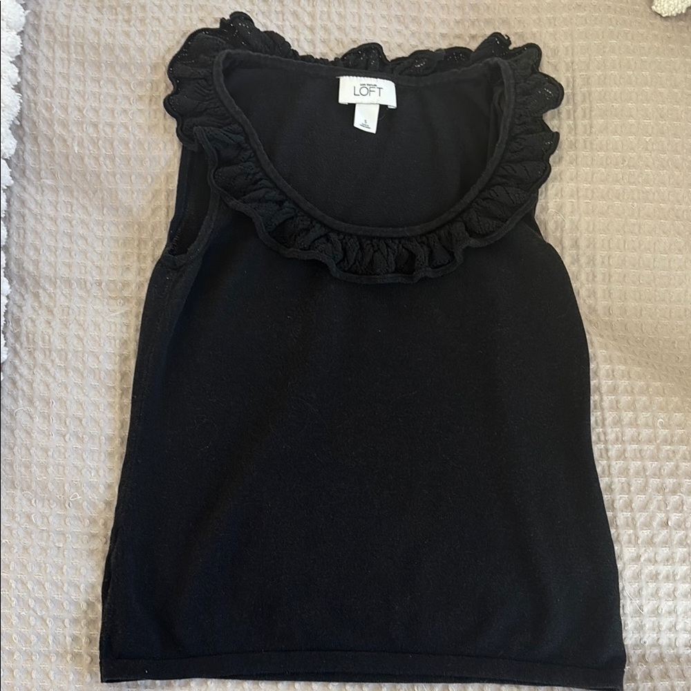 LOFT Black Ruffled Sleeveless Tank Top